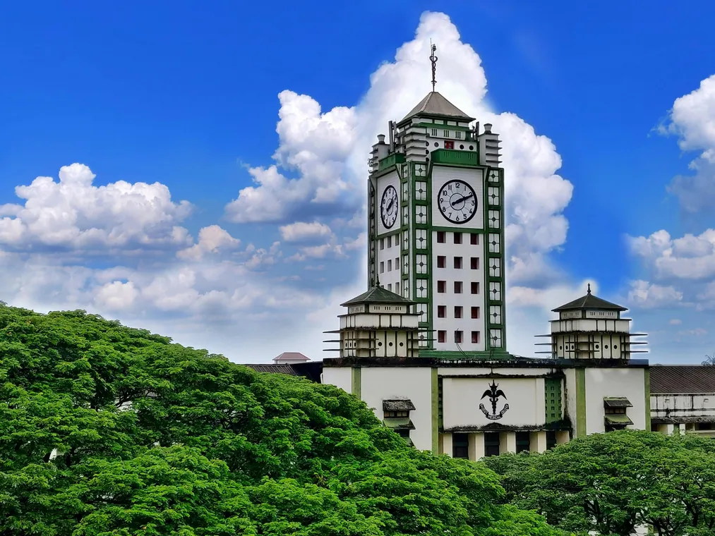 Campus-style visual representing Kalinga Medical University listing